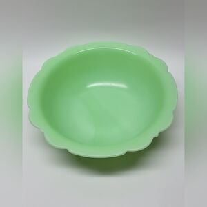 Vintage McKee Jadeite glass Scalloped edge serving bowl Jadite 8 1/2" milk glass